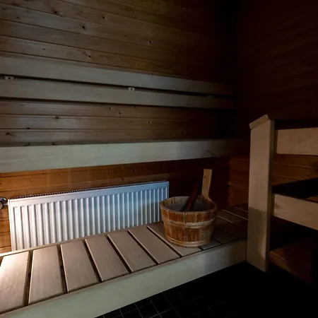 2ndhomes Stunning 2-story Penthouse With Sauna & 2 Terraces *